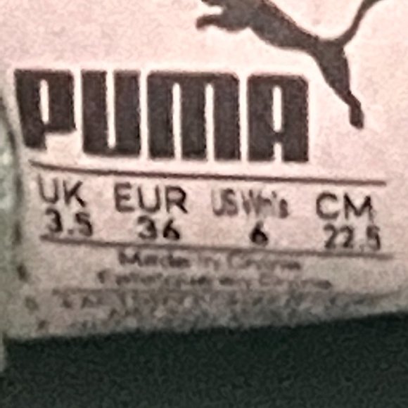 Puma size 6 mint suede classic shoes - Picture 5 of 11